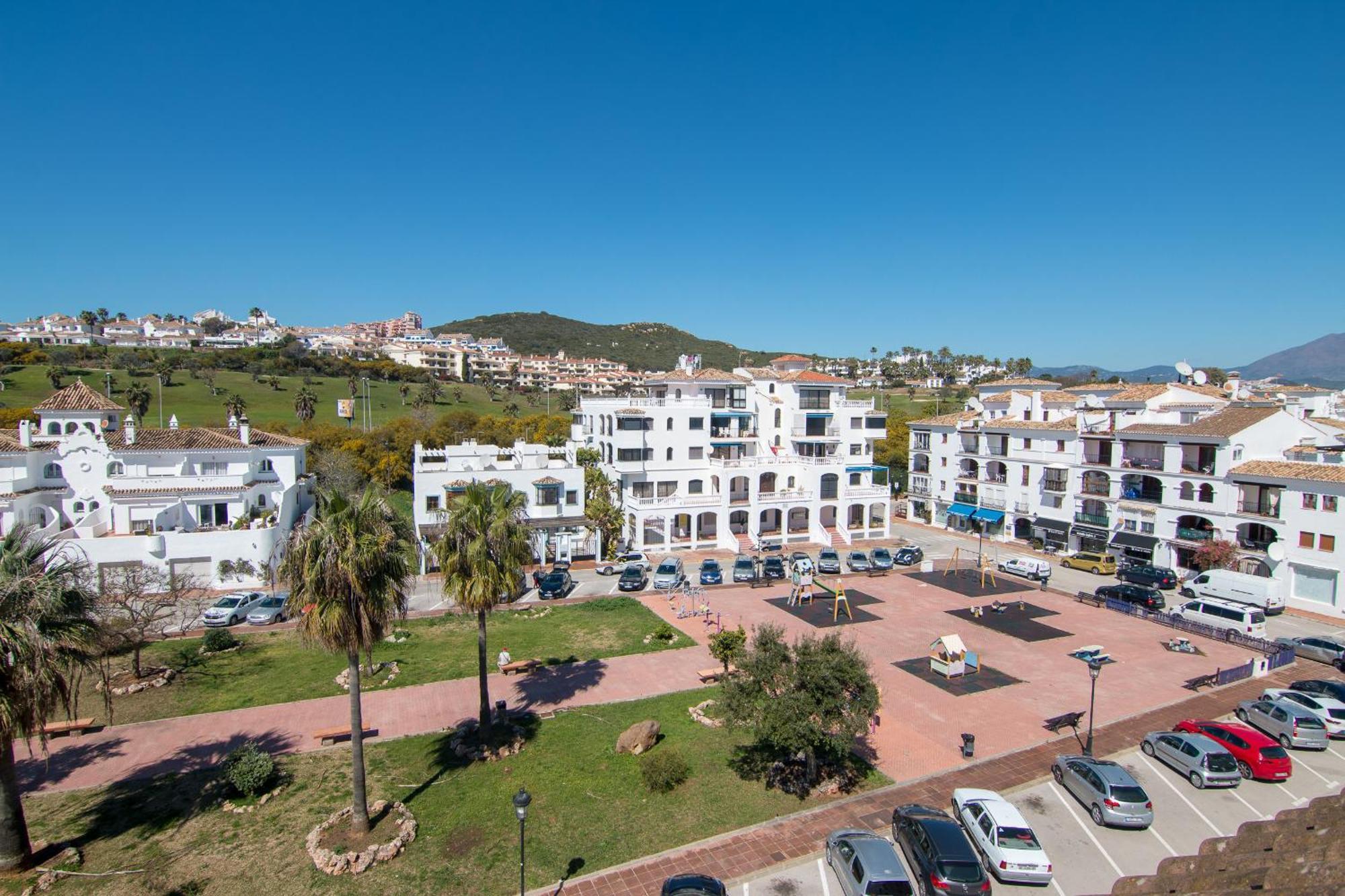 2233-lovely 2 Bedrooms On The Beach, Pool And Port Apartment *